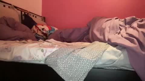 Pikafounes online show from 02.05.26