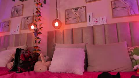 Snapshot of pikayle chatting on 01.06.26 PIKAYLE online show from 01.06.26