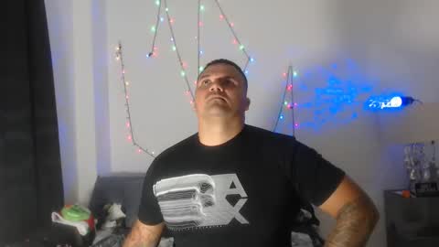 Snapshot of pikoro_gomez chatting on 12.26.24 pikoro_gomez online show from 12.26.24