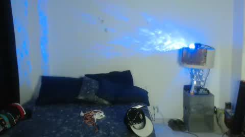 Snapshot of pikoro_gomez chatting on 02.05.25 pikoro_gomez online show from 02.05.25