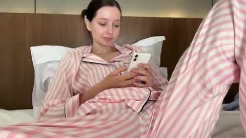 Snapshot of pileacadieri__ chatting on 12.09.24 Trisha online show from 12.09.24