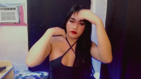 Christine online show from 10.27.25