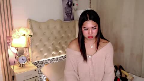 Snapshot of pinay_ivy chatting on 12.07.24 Ivy Morningstar online show from 12.07.24