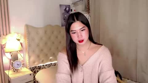 Snapshot of pinay_ivy chatting on 12.12.24 Ivy Morningstar online show from 12.12.24