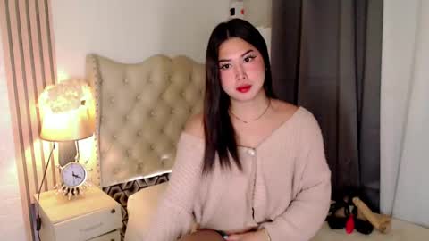 Snapshot of pinay_ivy chatting on 01.18.25 Ivy Morningstar online show from 01.18.25