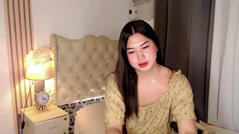 Snapshot of pinay_ivy chatting on 01.25.25 Ivy Morningstar online show from 01.25.25