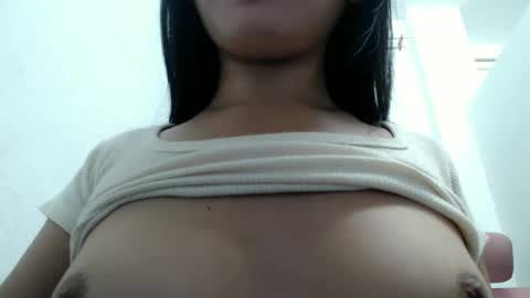 Pearly online show from 12.16.25