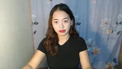 Snapshot of pinay_singlemomxs chatting on 10.08.25 pinay_singlemomxs online show from 10.08.25