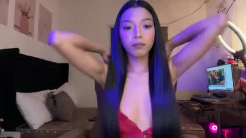 Snapshot of pinay_xpress chatting on 07.06.26 TINA online show from 07.06.26