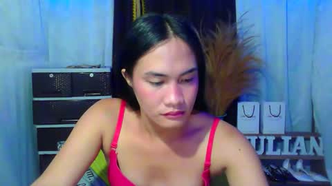 Snapshot of pinaycutie_jilian chatting on 11.21.25 jilian online show from 11.21.25