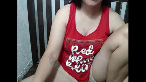 Snapshot of pinayhotcumbb chatting on 01.08.26 mhae-mhae online show from 01.08.26