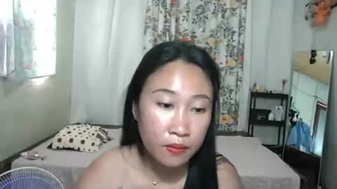 yumie  online show from 06.08.26