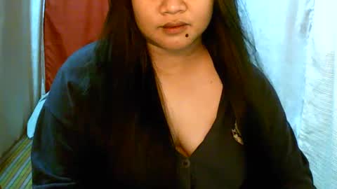 Snapshot of pinayjona chatting on 01.06.25 pinayjona online show from 01.06.25