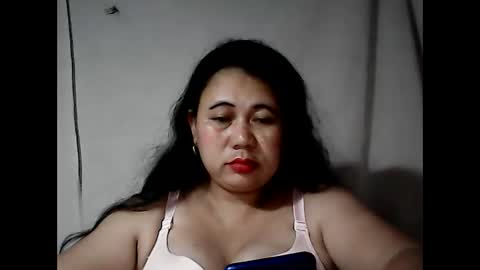 Snapshot of pinaymama12345 chatting on 02.18.25 pinaymama12345 online show from 02.18.25