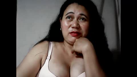 Snapshot of pinaymama12345 chatting on 02.24.25 pinaymama12345 online show from 02.24.25