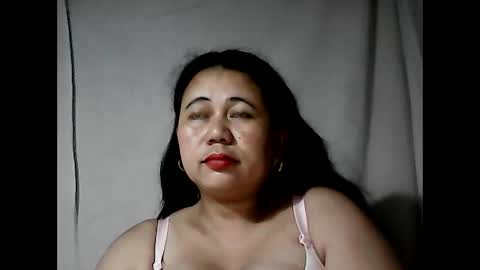 Snapshot of pinaymama12345 chatting on 02.25.25 pinaymama12345 online show from 02.25.25