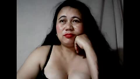 Snapshot of pinaymama12345 chatting on 02.26.25 pinaymama12345 online show from 02.26.25