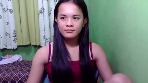 pinaymorena_rhowe online show from 12.07.24