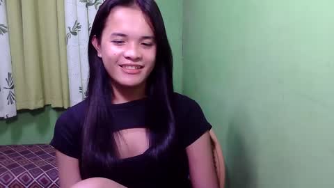pinaymorena_rhowe online show from 12.21.24