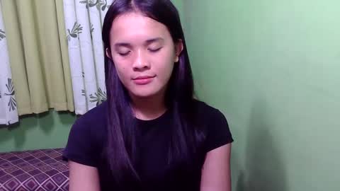 pinaymorena_rhowe online show from 12.27.24