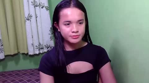 pinaymorena_rhowe online show from 01.09.25