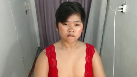 Snapshot of pinayprincesslyn chatting on 02.25.25 Lyn the Lesbian online show from 02.25.25