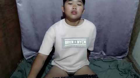 Lyn the Lesbian online show from 01.08.26