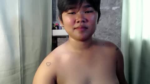 Lyn the Lesbian online show from 05.29.26