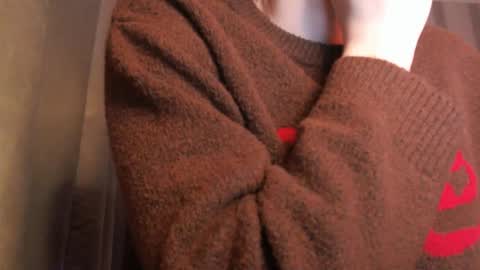 Snapshot of pineapple__mood chatting on 02.03.26 online show from 02.03.26