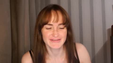 Snapshot of pineapple__mood chatting on 02.24.26 online show from 02.24.26