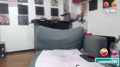 Snapshot of pingones79 chatting on 11.15.25 pingones 79 online show from 11.15.25