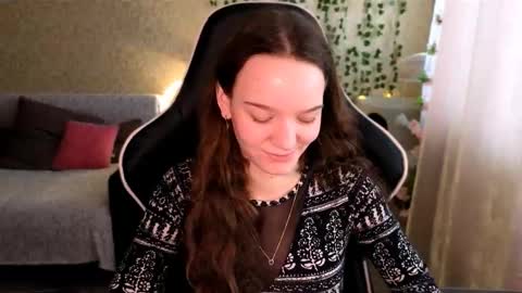 Snapshot of pink__sun chatting on 03.17.26 Stephanie online show from 03.17.26