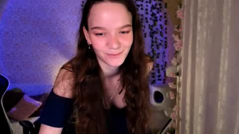 Snapshot of pink__sun chatting on 03.19.26 Stephanie online show from 03.19.26