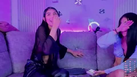 Snapshot of pink_as chatting on 02.25.26 pink_as online show from 02.25.26