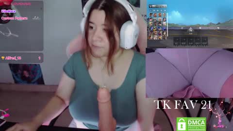 Snapshot of pink_girl0n chatting on 02.08.26 Kitty online show from 02.08.26