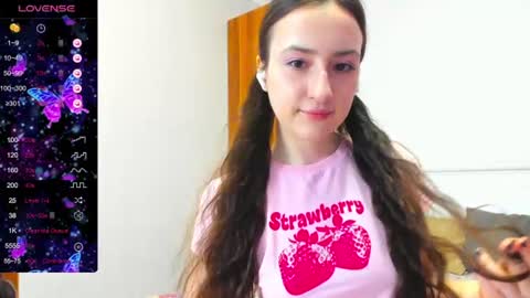 pink_soda33 online show from 06.12.26