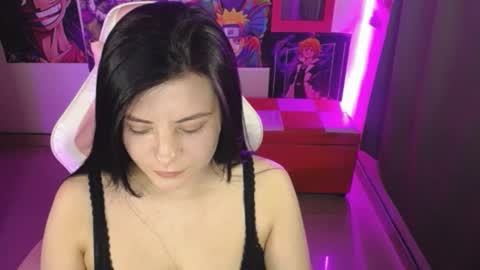 Snapshot of pink_yuii chatting on 10.07.25 pink_yuii online show from 10.07.25