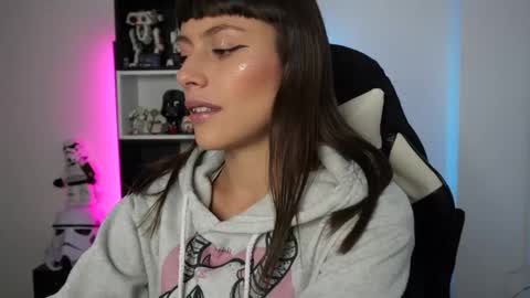 Emily online show from 04.27.26