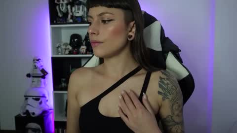 Emily online show from 06.02.26