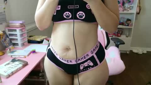 pinkcheetodomain online show from 02.19.25