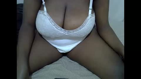 Kim20 online show from 09.26.25