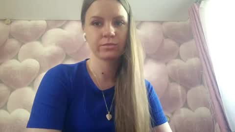 Snapshot of pinkiesadlier chatting on 05.19.26 Lola online show from 05.19.26