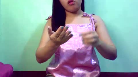 Hi  its me shine  online show from 02.25.25