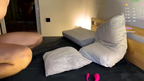 Snapshot of pinkloving chatting on 03.11.26 Maya and Tommy online show from 03.11.26