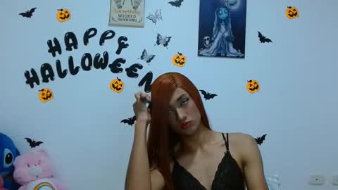 Snapshot of pinkluna0 chatting on 10.27.25 pinkluna0 online show from 10.27.25