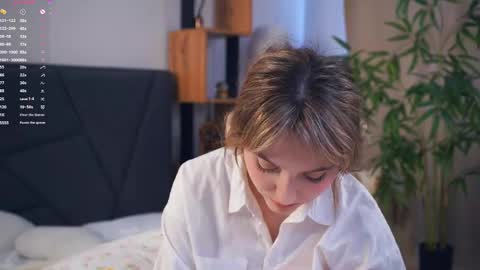 Snapshot of pinkncrazy chatting on 02.20.25 HERES ALICE WELCOME EVERYONE LOVENSE DOMI REACT TO YOUR TIPS LETS MAKE A GREAT SHOW TOGETHER online show from 02.20.25