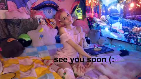 Gwenie online show from 03.09.25