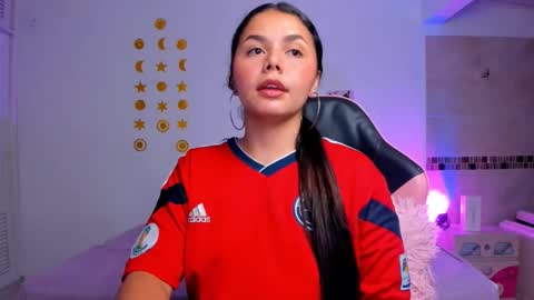 Sarah .. online show from 11.15.25