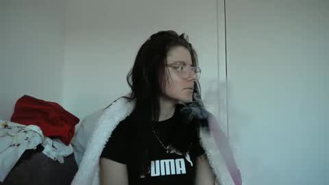 Snapshot of pinkwife97 chatting on 03.22.26 pinkwife97 online show from 03.22.26