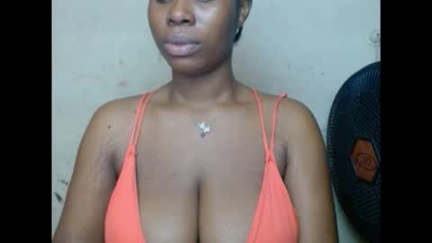 Snapshot of pinkxsugar chatting on 09.27.25 pinkxsugar online show from 09.27.25